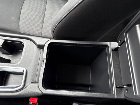 Used 2024 Nissan Sentra SV FWD image 20