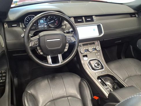 Used 2018 Land Rover Range Rover Evoque SE Dynamic AWD/4WD image 9