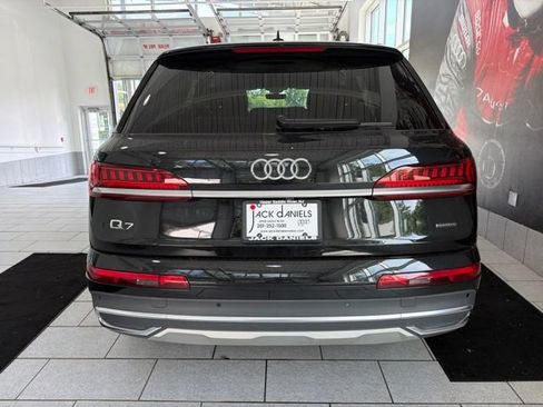 Used 2023 Audi Q7 3.0T Premium AWD/4WD image 4