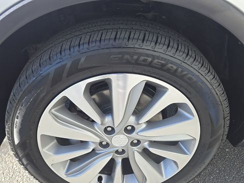 Used 2018 Buick Encore Preferred image 12