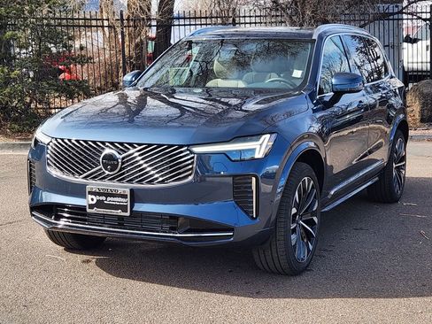 New 2026 Volvo XC90 T8 Plus w/ Protection Package Premier image 22