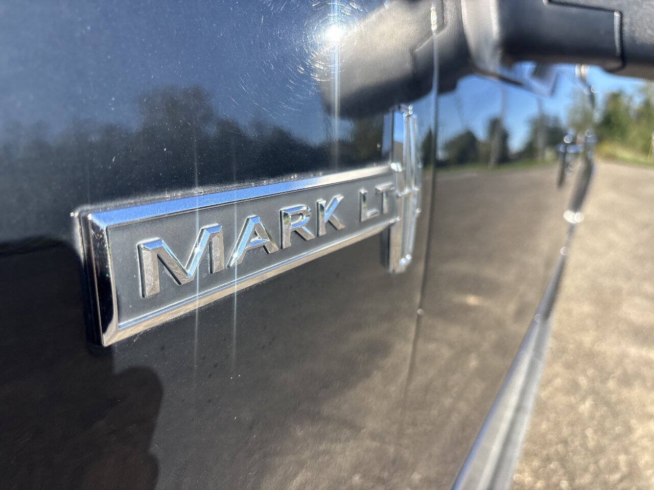 Used 2006 Lincoln Mark LT 4x4 image 19
