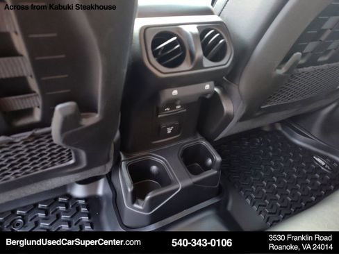 Used 2020 Jeep Gladiator Rubicon image 35