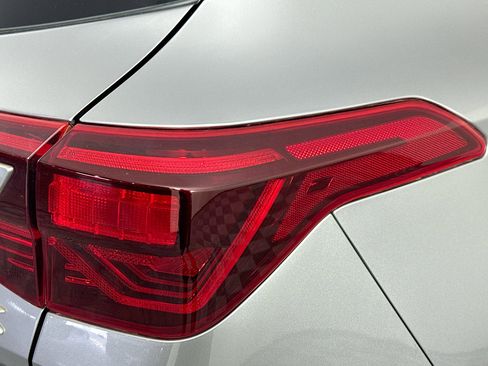 Used 2021 Kia Seltos S image 32