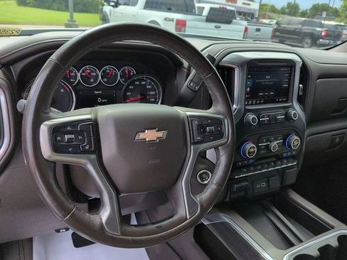 Used 2019 Chevrolet Silverado 1500 LTZ w/ LTZ Plus Package AWD/4WD image 13