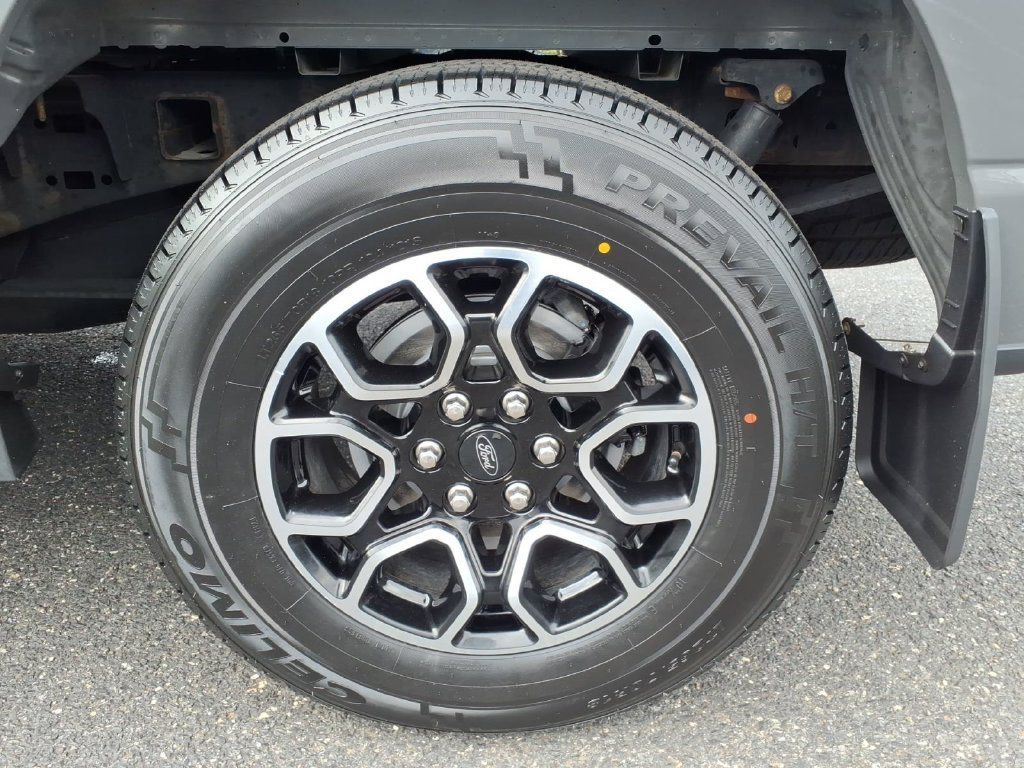 Used 2021 Ford F150 XLT w/ Equipment Group 302A High AWD/4WD image 18