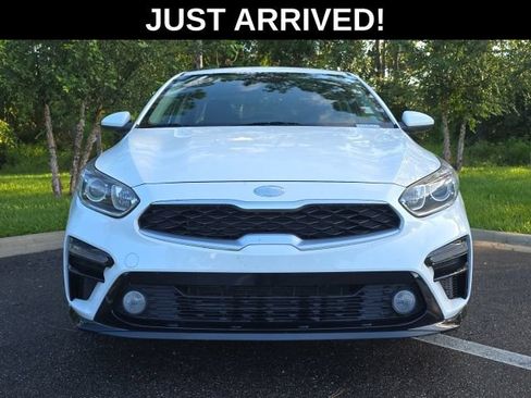 Used 2021 Kia Forte LXS FWD image 2