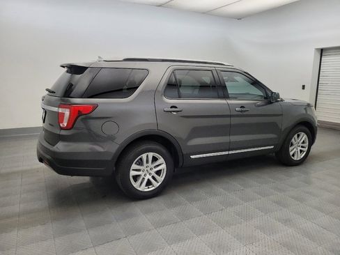 Used 2019 Ford Explorer XLT w/ Equipment Group 202A image 10