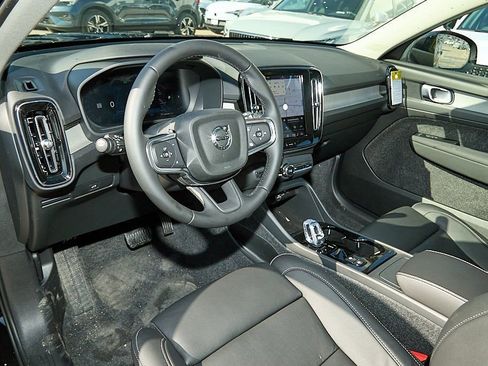 New 2026 Volvo XC40 B5 Plus w/ Climate Package image 12