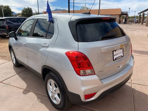 Used 2020 Chevrolet Trax LS image 6