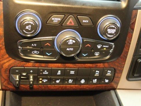 Used 2018 RAM 1500 Laramie Longhorn w/ Convenience Group image 27