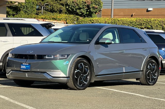 Certified 2024 Hyundai Ioniq 5 Limited RWD image 10