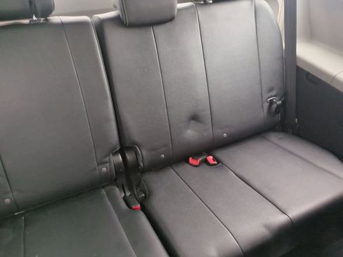 Used 2015 Toyota Sienna SE Premium image 22