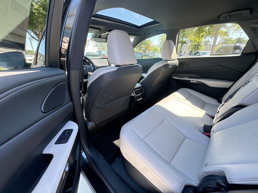 Used 2025 Lexus RX 350 Premium Plus w/ Accessory Package (Z1) FWD image 34