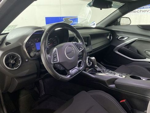 Certified 2023 Chevrolet Camaro LT image 15