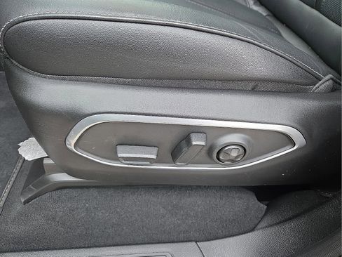 New 2026 Jeep Grand Wagoneer 4WD w/ Premium Group I image 15