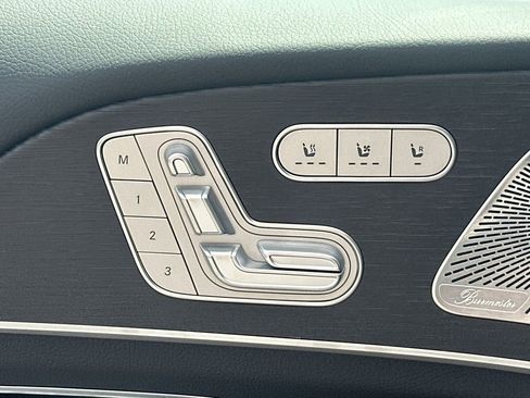 New 2026 Mercedes-Benz GLS 450 4MATIC image 11