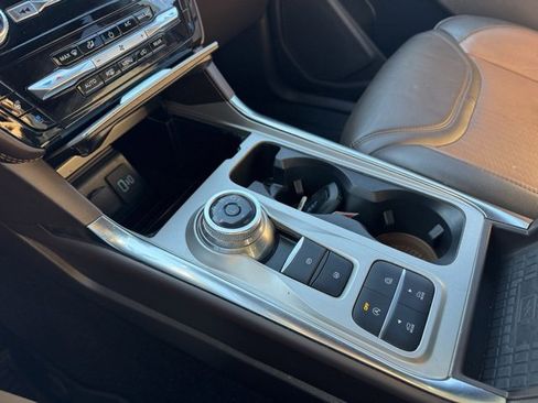 Used 2022 Ford Explorer King Ranch w/ Class IV Trailer Tow Package image 22