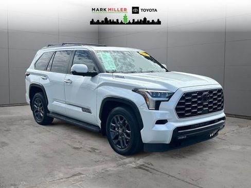 Certified 2025 Toyota Sequoia Platinum AWD/4WD image 7