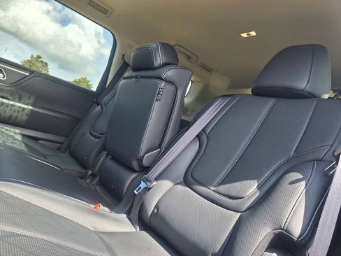 Used 2025 INFINITI QX80 Sensory AWD/4WD image 25