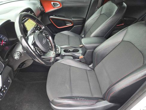 Used 2020 Kia Soul GT-Line Turbo FWD image 14