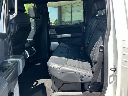 Used 2025 Ford F250 Platinum AWD/4WD image 27