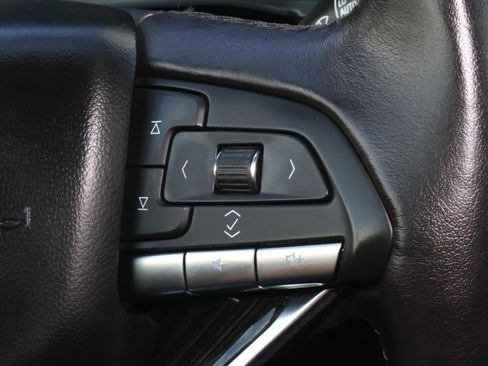 Used 2023 Cadillac XT6 Premium Luxury image 30