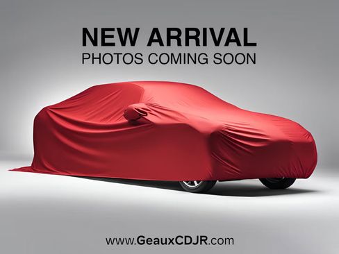 Used 2024 Jeep Grand Cherokee Limited image 1