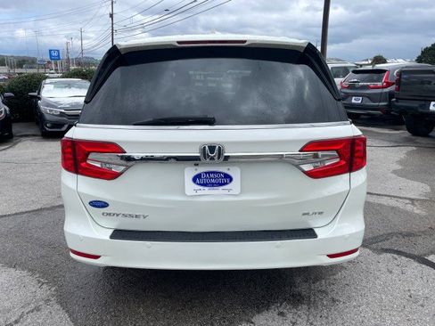 Used 2019 Honda Odyssey Elite image 4