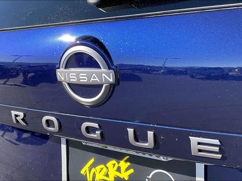 New 2026 Nissan Rogue SV image 12