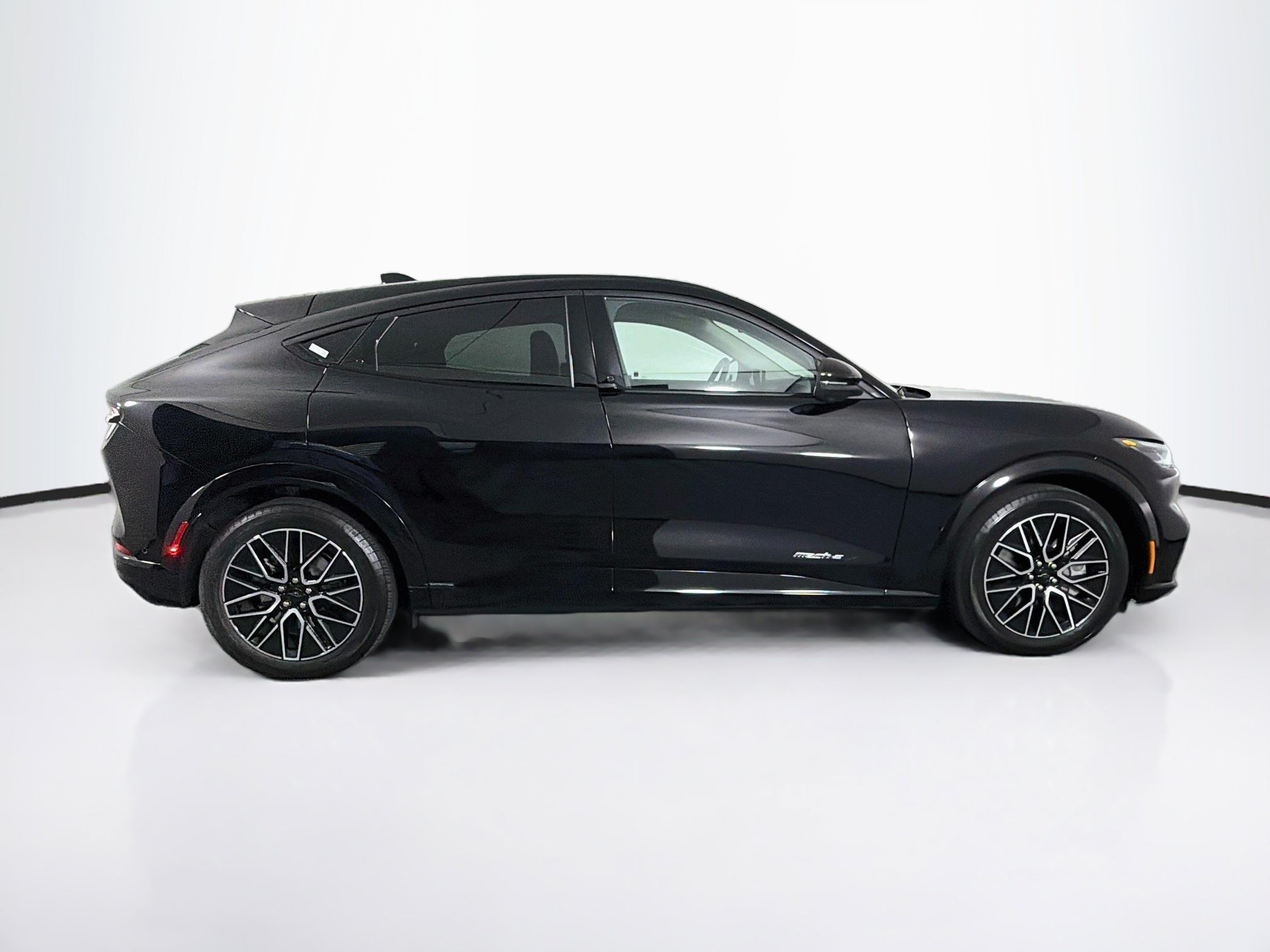 Used 2024 Ford Mustang Mach-E Premium RWD image 10