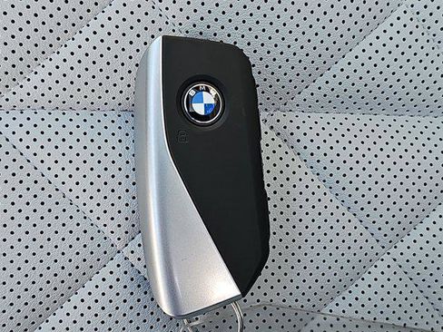 New 2026 BMW X5 sDrive40i w/ Climate Comfort Package image 38