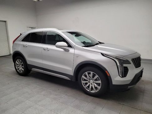 Used 2020 Cadillac XT4 Premium Luxury w/ Cold Weather Package FWD image 11