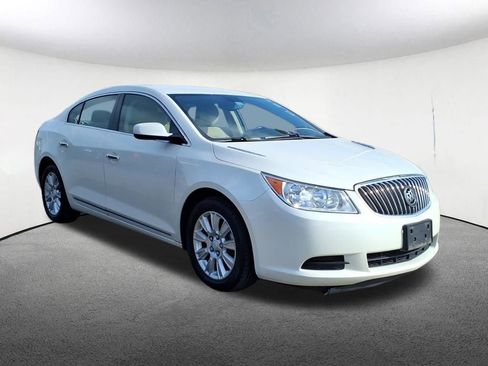 Used 2013 Buick LaCrosse image 8