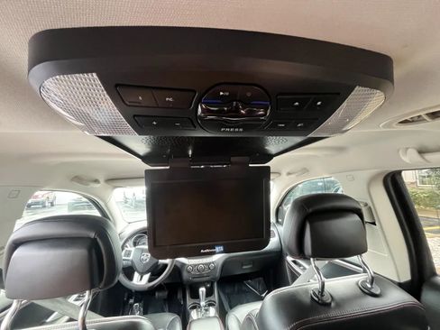 Used 2017 Dodge Journey GT image 11