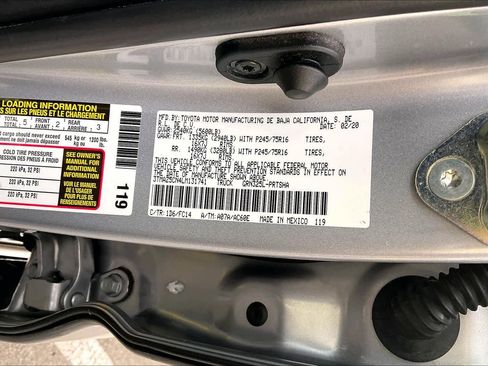 Certified 2020 Toyota Tacoma SR5 image 36