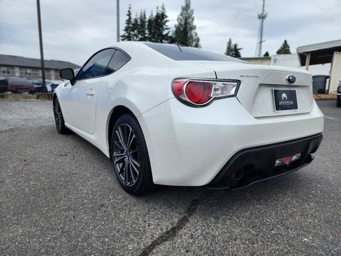 Used 2013 Subaru BRZ Premium RWD image 9