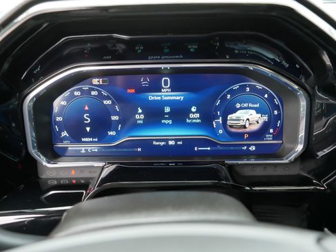 Certified 2025 Chevrolet Silverado 1500 LTZ image 21