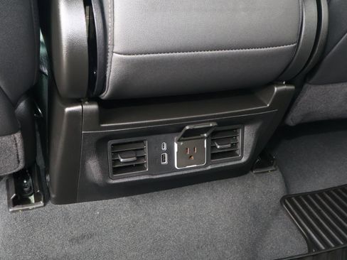 Used 2025 Chevrolet Silverado 2500 LT w/ Trail Boss Package image 13