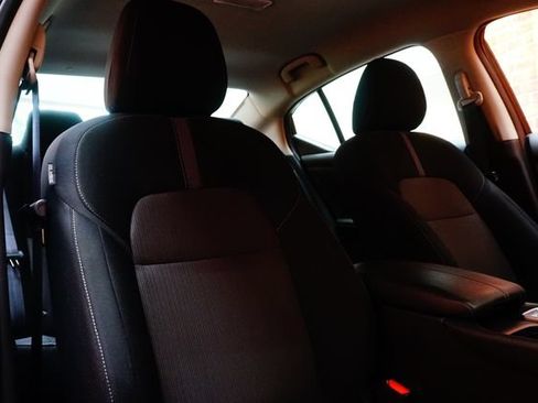 Certified 2022 Nissan Sentra SV FWD image 48