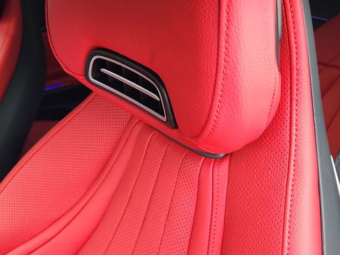 Certified 2024 Mercedes-Benz CLE 450 4MATIC Cabriolet image 16