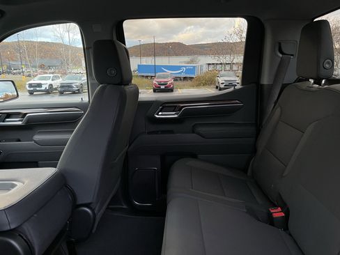 New 2026 Chevrolet Silverado 1500 LT image 42