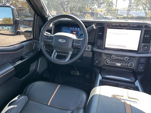 Used 2024 Ford F250 Platinum w/ FX4 Off-Road Package AWD/4WD image 41