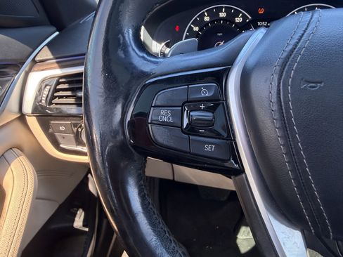 Used 2018 BMW 530i image 14