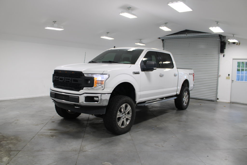 Used 2019 Ford F150 XLT w/ Equipment Group 302A Luxury AWD/4WD image 4