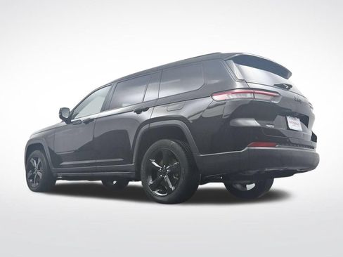 Used 2023 Jeep Grand Cherokee L Laredo AWD/4WD image 35
