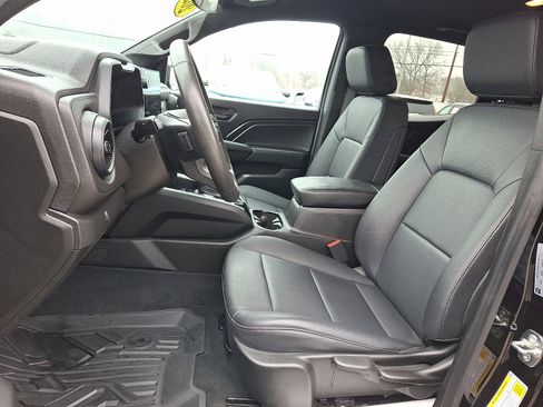 Certified 2024 Chevrolet Colorado Trail Boss w/ Advanced Trailering Package image 13