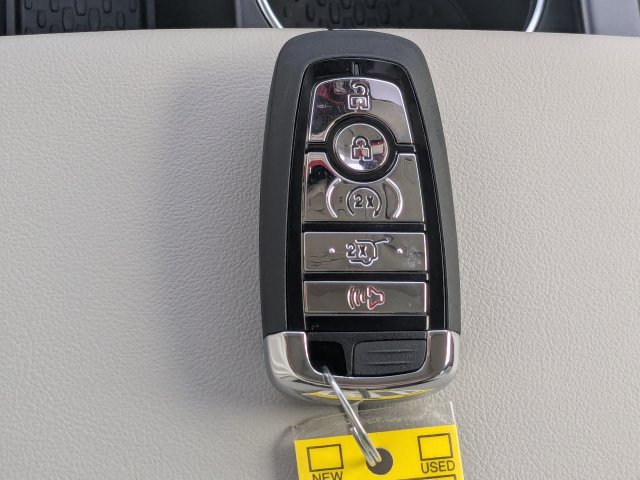 New 2026 Lincoln Nautilus Premier w/ Equipment Group 102A AWD/4WD image 32