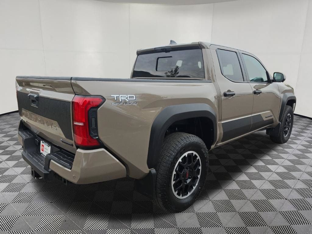 Used 2026 Toyota Tacoma TRD Off-Road w/ TRD Off Road Premium Package AWD/4WD image 8