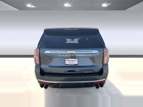 Used 2021 Chevrolet Suburban Premier w/ Premium Package image 9